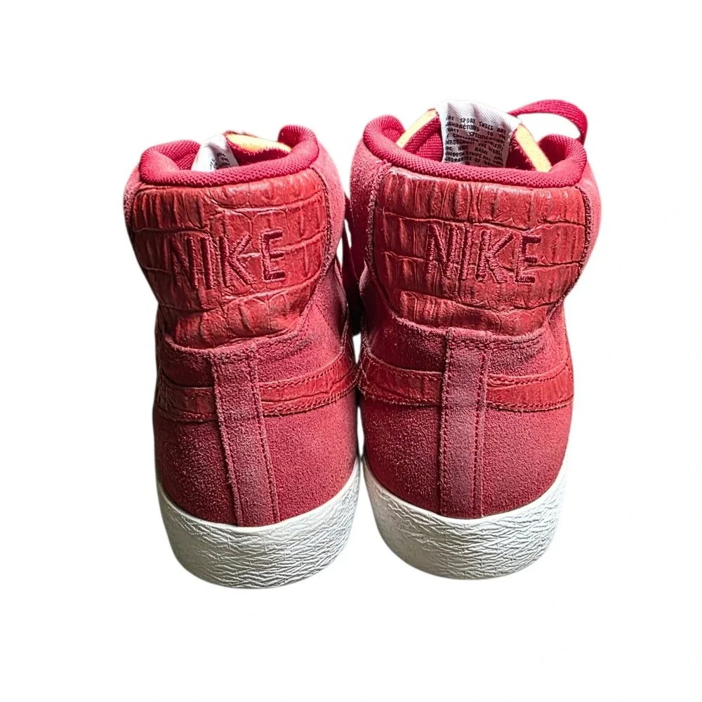 Nike Blazer Mid Premium Gym‎ High Top Sneakers Red Suede VTG 638261-601 Mens 10